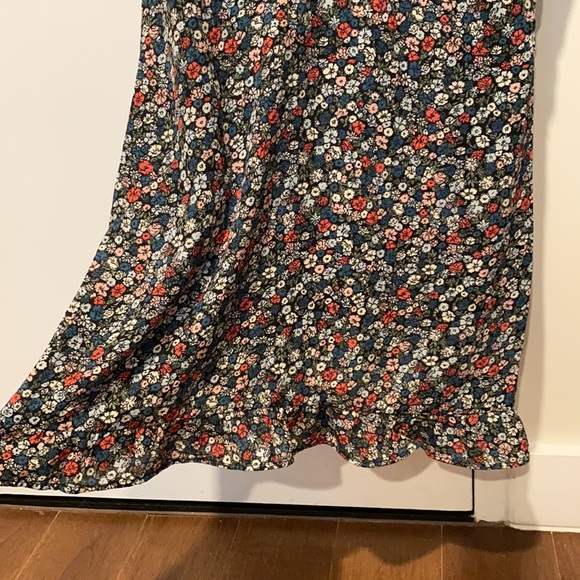 Abercrombie Floral Sundress - Picture 3 of 3